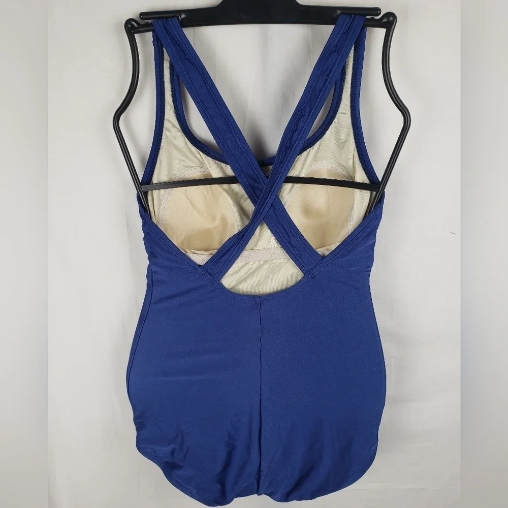 Speedo Blue One Piece Swimsuit w/CrissCross Back Sz 8